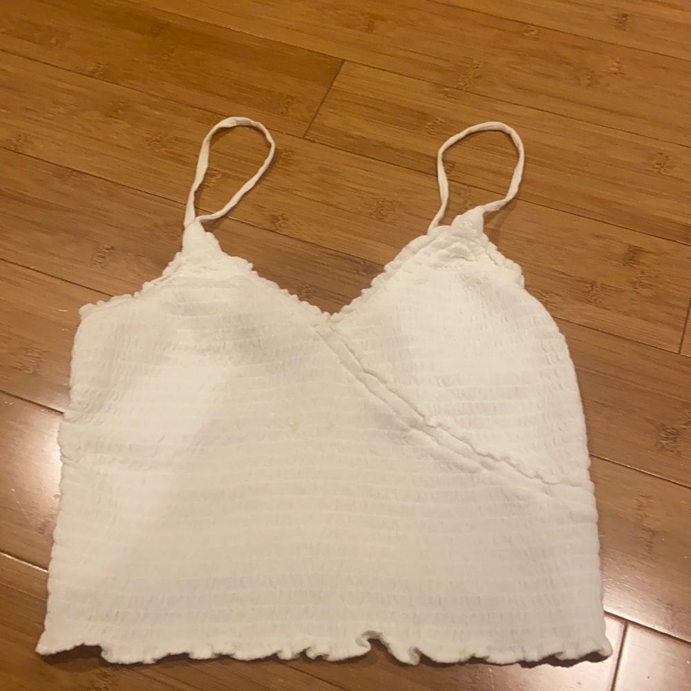 white tank/crop top